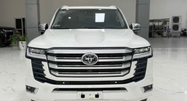 BÁN LAND CRUISER LC300 SẢN XUẤT 2023, CHẠY LƯỚT 2 VẠN KM CỰC MỚI.