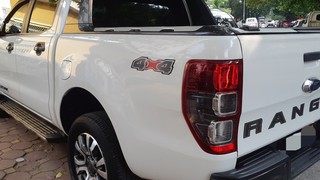 Ranger Wildtrak 2.0 bitubo 4x4 trắng xe cực chất đẹp. 