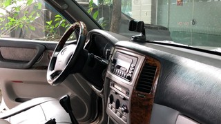 Bán xe Toyota landcruiser 2005, số sàn. 