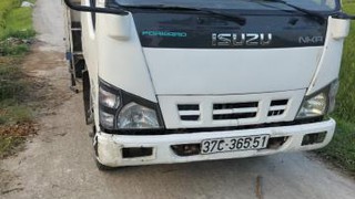 Cần bán xe tải ISUZu sản xuất 2008 