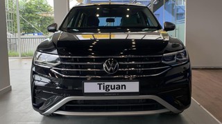 Volkswagen Tiguan 2022  Màu đen   Siêu ưu đãi tháng 8 
