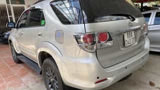 Chính Chủ Cần Bán Xe Fortuner Tại Tp Hồ Chí Minh 