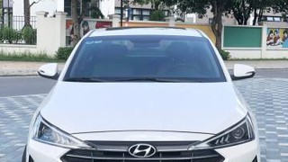 Cần bán Hyundai Elantra 1.6 GLS sản xuất 2019 phom mới.  
