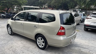 Chính chủ bán xe Nissan Grand Livina sản xuất 2011, đăng ký lần đầu 2012 