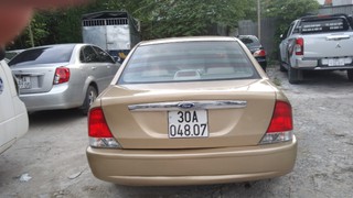 Chính chủ bán xe Ford laser đời 2001 