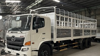 Xe tải Hino 15 tấn được nhiều khách hàng tin tưởng lựa chọn bởi chất lượng vượt trội...
