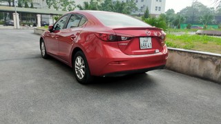 Cần bán Mazda 3 1.5 AT   Màu đỏ pha lê 