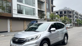 Honda CRV 2.0AT. sx 2017. Đăng ký 1 Chủ sử Dụng Biển Hà Nội. xe cực mới,zin nguyên...