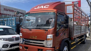 Bán xe tải Jac N900 tải 9T1 thùng 7m động cơ Cummins giao xe ngay 