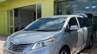 Oto Toyota SIENNA 2011 Nhập Mỹ 