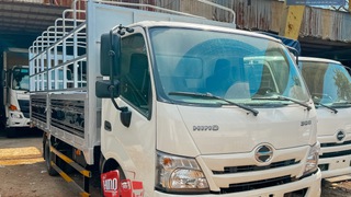 HINO 2.4 Tấn XZU710L Chạy Thành Phố Ngon   Bổ   Rẻ 