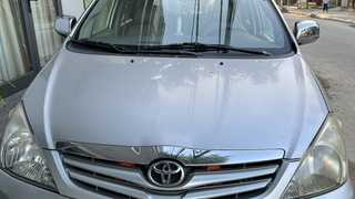 Bán Toyota innova 2009 số sàn 