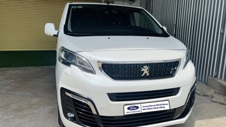 Peugeot Traveller Premium 7S 2021 Đăng ký 2022 Lướt 7.600 Km   Như xe mới 