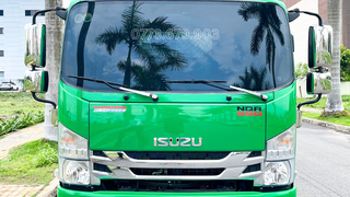Xe tải ISUZU NQR550 Thùng mui bạt Tải 5.8T Dài 6.4m sx 2024 