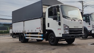 Cần bán xe tải Isuzu QKR210 thùng bạt cao cấp bửng nhôm 