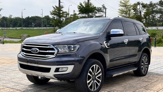 Ford Everest 2.0 bi  turbo   2 CẦU sản xuất 2020 