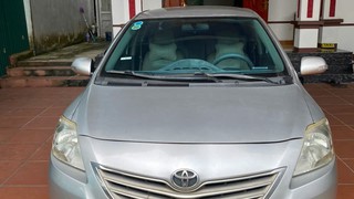 Toyota Vios 2011 E   300000 km  150 triệu 