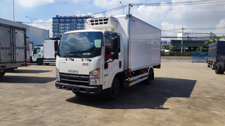 Bán xe tải Isuzu QKR270 thùng đông lạnh 