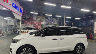 Chính chủ bán xe Kia sedona 2018, full dầu 