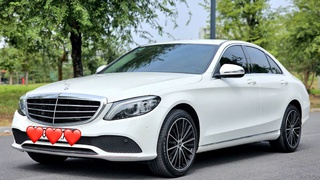 Cần bán xe C200 Exclusive 2021 