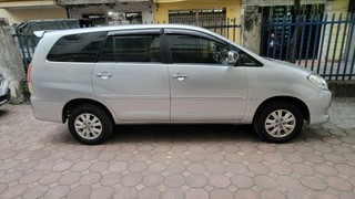 Bán xe INNOVA bản V sx 2010   giá 270tr 