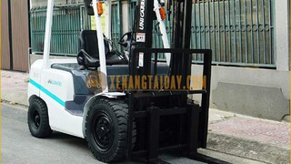 Xe nâng dầu 3 tấn của hãng Unicarriers đời 2015 