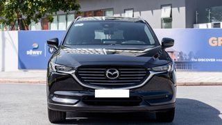 Bán xe Mazda CX8 Premium 2.5 AWD, màu đen. 