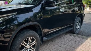 Toyota Fortuner 2021 2.4AT 4x2   45000 km 930 triệu 
