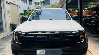Bán xe Ford Ranger XLS 2.0L 4x2 AT 2024, màu trắng. 