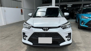 Bán xe Toyota Raize 2024, số tự động, màu trắng. 