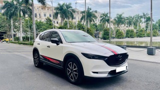 Bán xe Mazda CX5 2019 2.5 AT 2WD, màu trắng. 