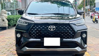 Bán xe Toyota Veloz Cross 1.5 TOP 2024, màu đen. 