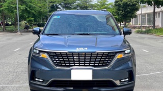 Bán xe Kia Carnival 2.2D Premium 8s 2023, màu xanh. 