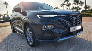 Ford Terrytory đen . Đời 2023 . Xe lướt , giá cực kỳ tốt . 