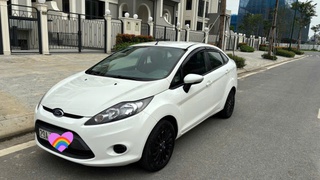 Ford Fiesta 2011 1.6 AT Sedan   115000 km 