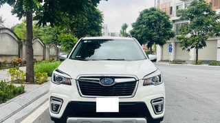 Bán xe Subaru Forester 2.0i S Eyesight 2022, màu trắng. 