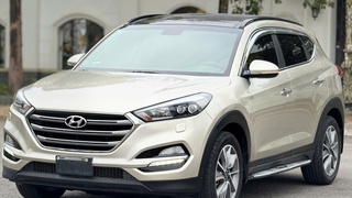 Hyundai Tucson 2.0 Dầu Sản xuất 2019. 