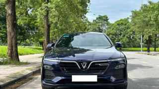 Bán xe Vinfast Lux A2.0 Turbo 2022, màu xanh. 