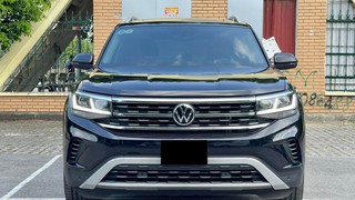 Bán xe Volkswagen Teramont 2.0 AT 2023 màu đen. 