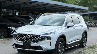 Hyundai SantaFe Cao cấp 2.2L HTRAC 2022 full dầu màu trắng. 