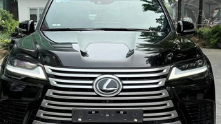 Lexus LX600 siêu lướt 7 chỗ, sản xuất 2023. 