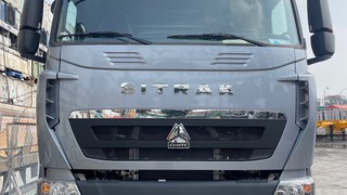 Xe đầu kéo Howo Sitrak T7H 430hp máy Weichai 2025 