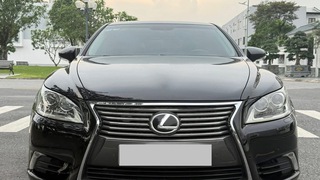 Bán Lexus LS460L, sản xuất 2014. Xe đi ít cực mới. 