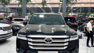 Bán Toyota Land Cruiser LC300, sản xuất 2025. siêu lướt mới 99,99 
