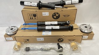 Bộ rô tuyn lái xe BMW X5 E70, X6 E71, E72, X3 E83   32106793496 
