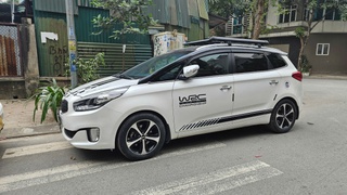 Em cần bán Kia rondo máy dầu 2016 