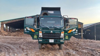 Chính chủ cần bán xe SINOTRUK 2 cầu sx 2020 đăng ký 2021 