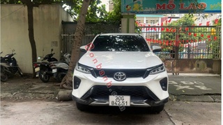 Cần bán TOYOTA FORTUNER 2.4G 4x2 at legender   đời  2021 