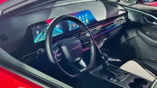 Chỉ 5  sỡ hữu Omoda C5 phiên bản Luxury 