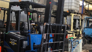 Xe nâng nhập bãi giá rẻ tại Bình Dương, Tp Hồ Chí Minh 